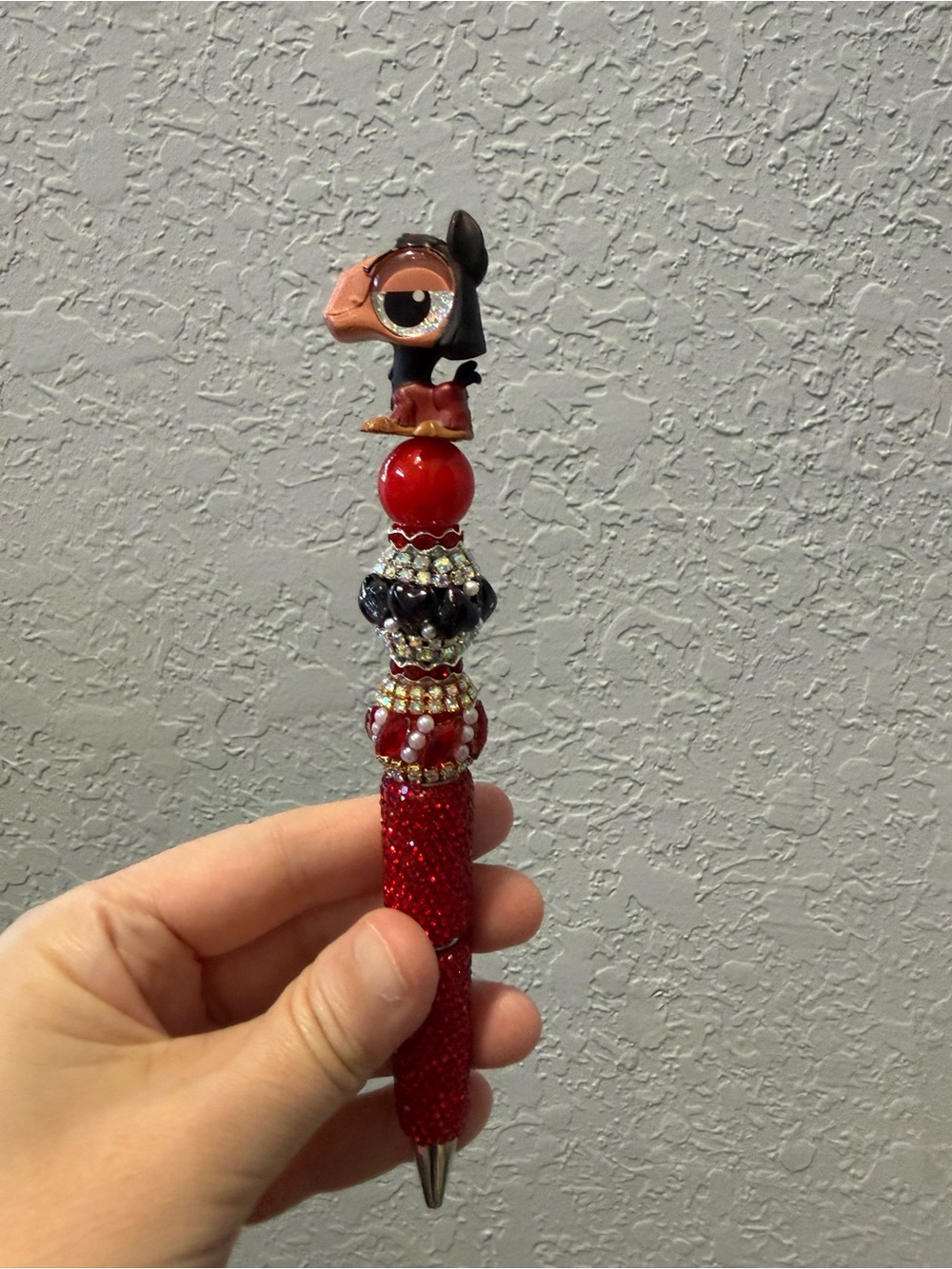 Llama Kuzco Disney doorables beaded pen